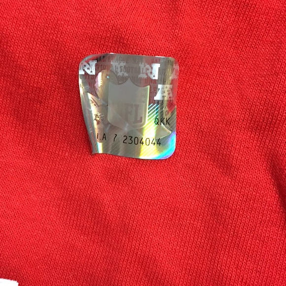 NEW Chiefs Football Miami Bound KC Liv Tee - Picture 3 of 5